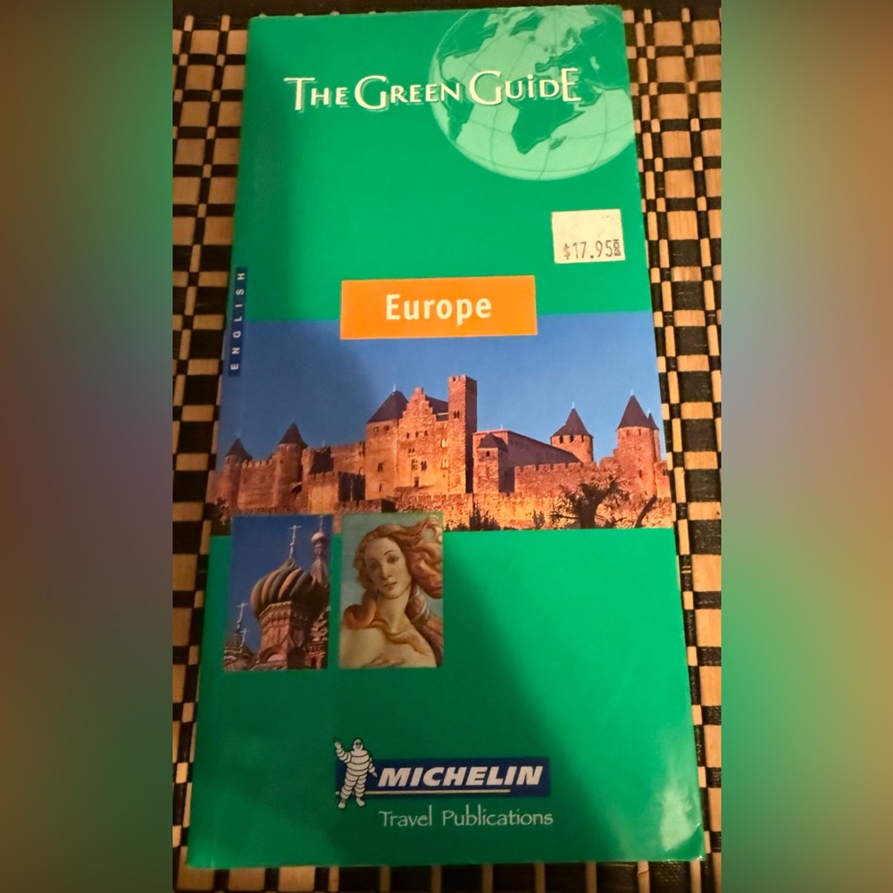 Europe Travel Guide Book